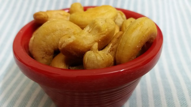 ROASTED CASHEW NUTS
