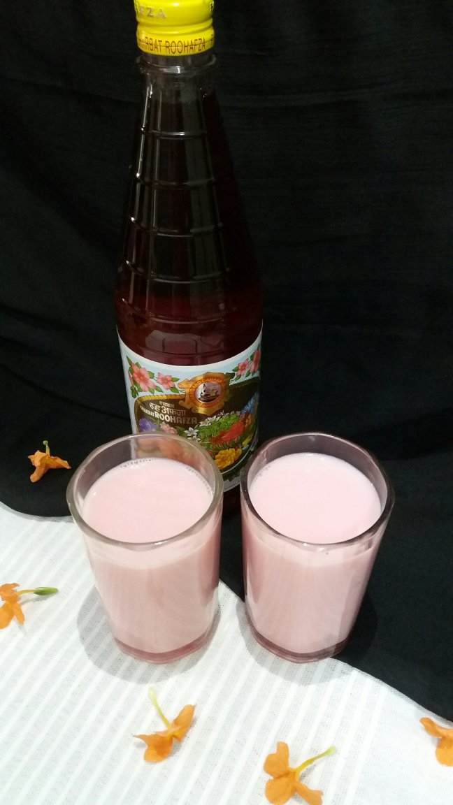 ROOH AFZA MILKSHAKE