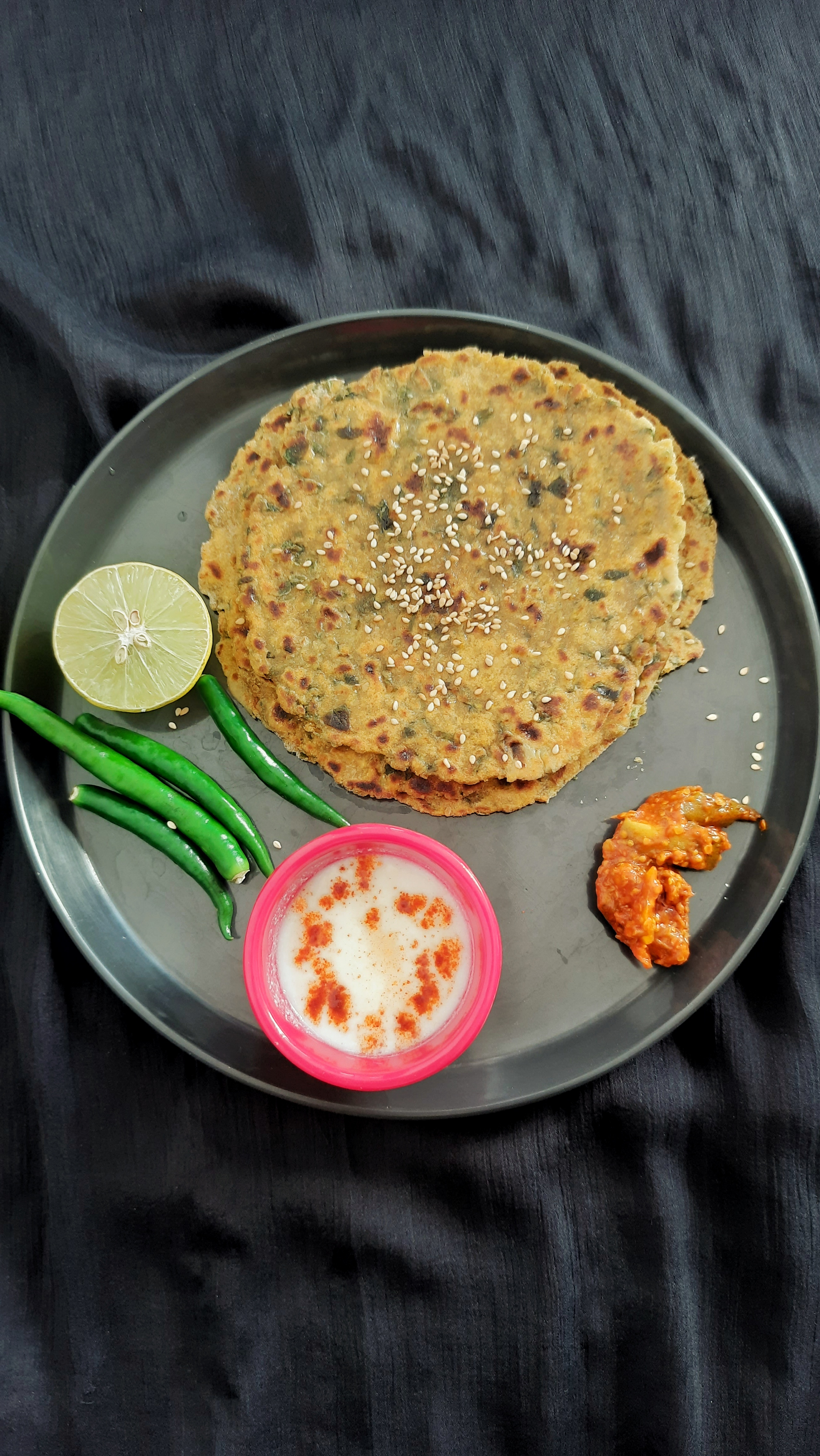Bajro Roti Bajra Roti / Pearl millet flat bread/Dhebra recipe – Purvanchl Tadka